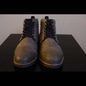 Men’s 10.5 Fritz Grey Sonoma